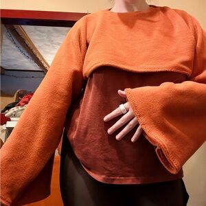Elegant Orange Women's Super Cropped Sweater